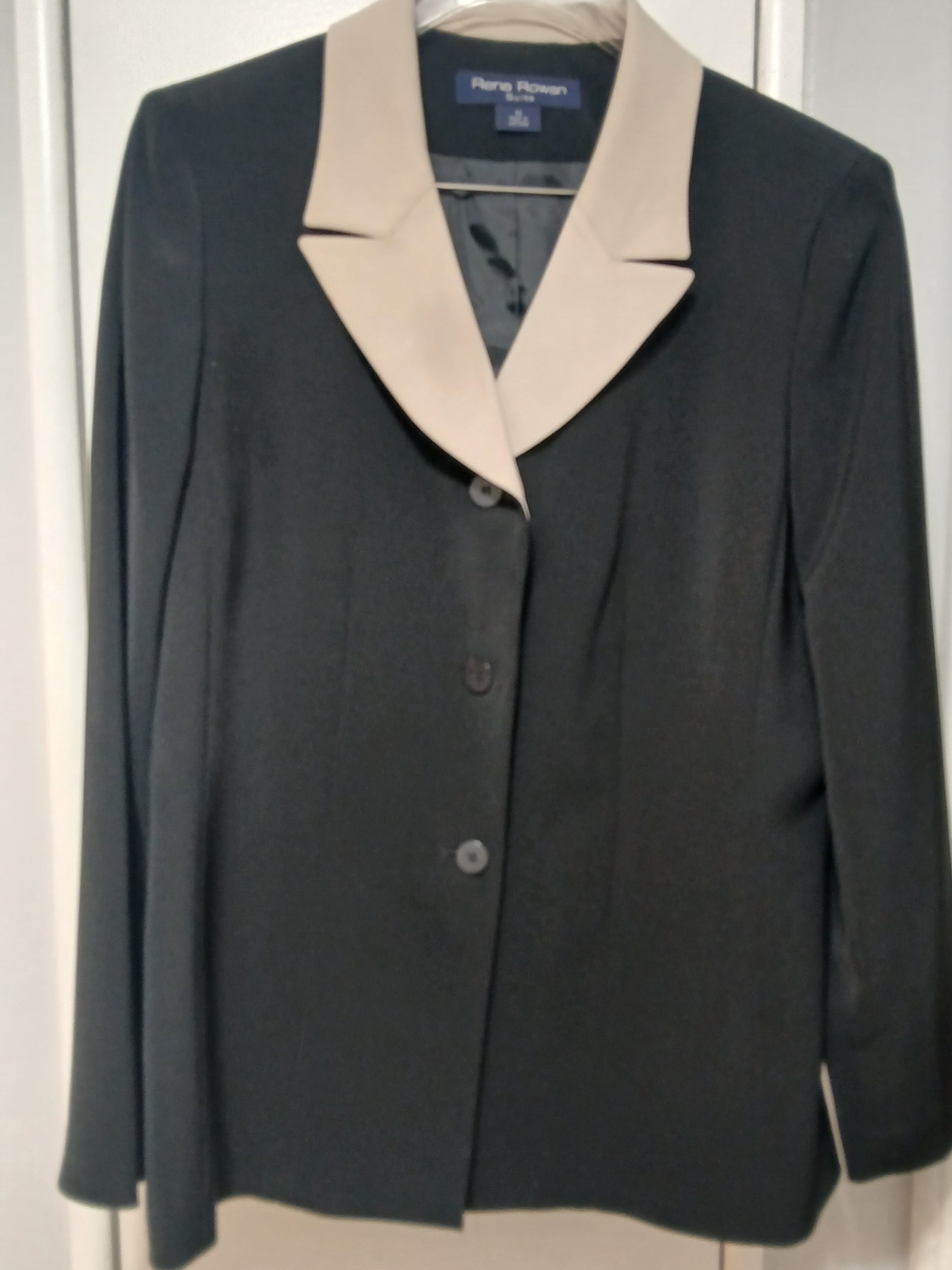 Rena Rowan Black Blazer with Cream Contrast Collar